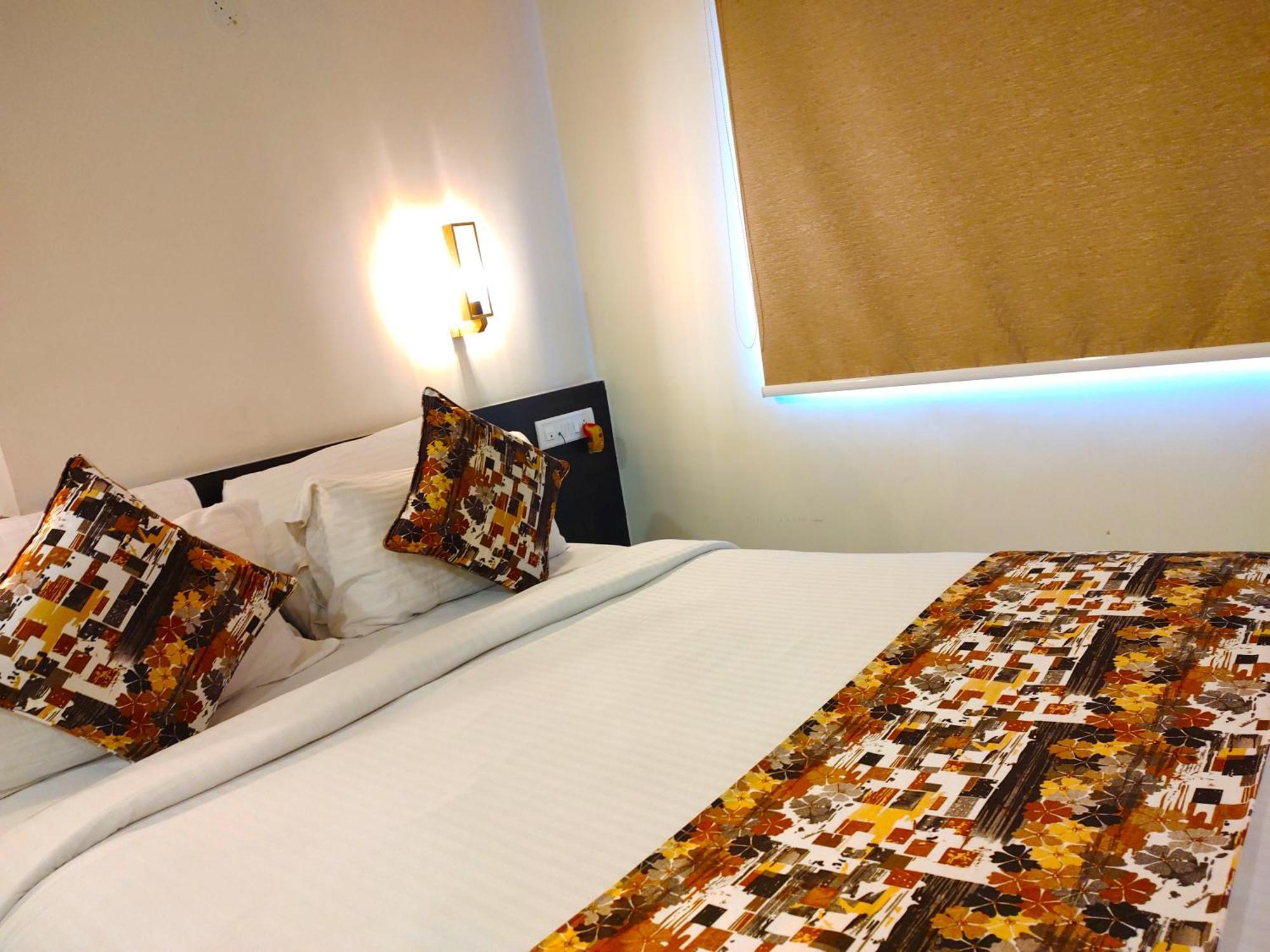 Athasri Hotel Hsr Layout Bangalore Eksteriør bilde