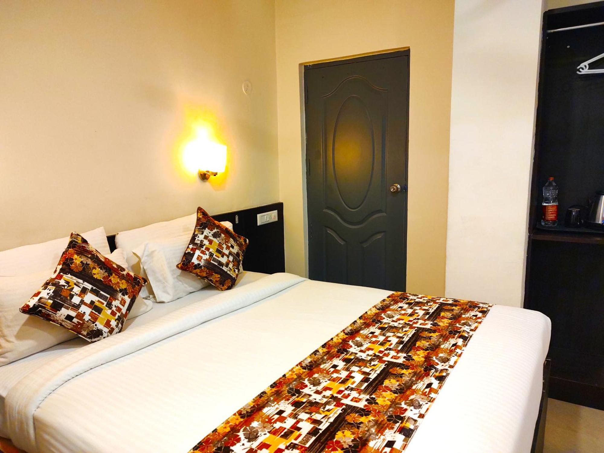 Athasri Hotel Hsr Layout Bangalore Eksteriør bilde