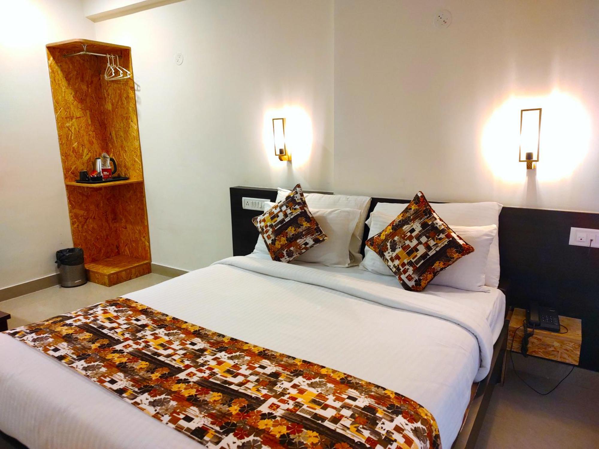 Athasri Hotel Hsr Layout Bangalore Eksteriør bilde