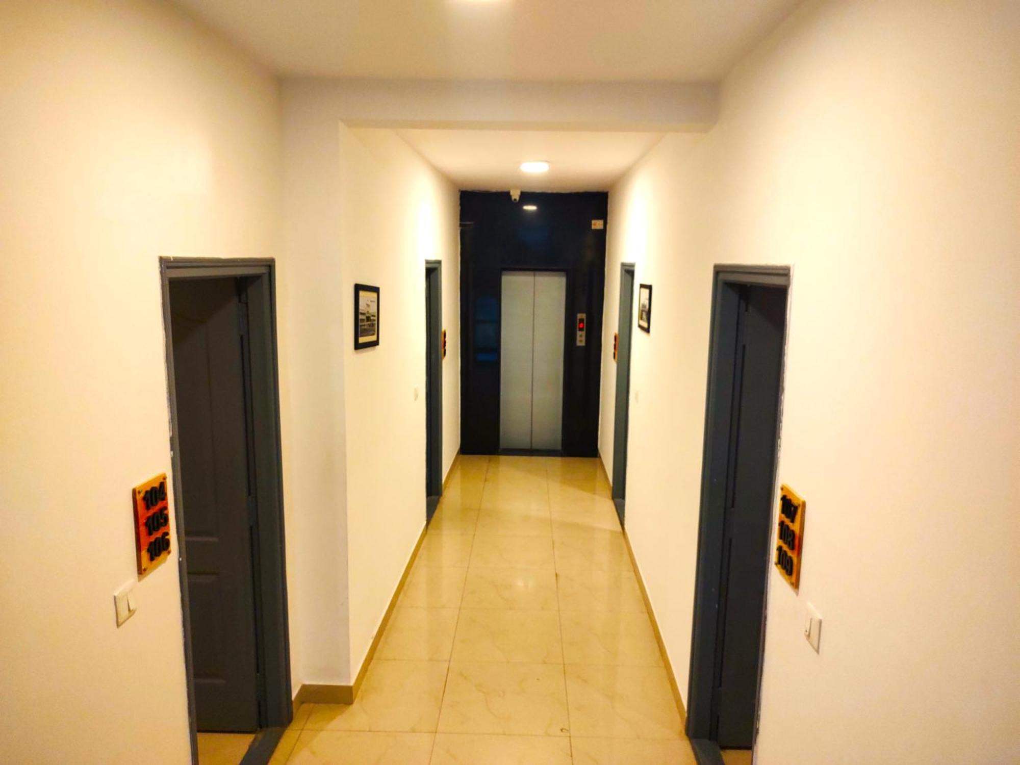 Athasri Hotel Hsr Layout Bangalore Eksteriør bilde